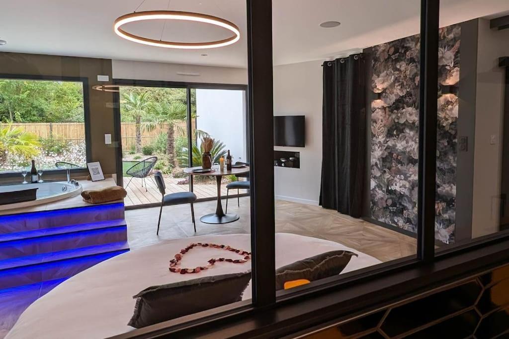 Les Suites Du Payre - Suite Passion Talmont-Saint-Hilaire Zewnętrze zdjęcie